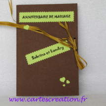 Anniversaire 10 ans mariage vert et marron - cartescreation.fr