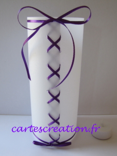Menu photophore mariage orchidée ruban violet - Laçage arrière, calque blanc - cartescreation.fr
