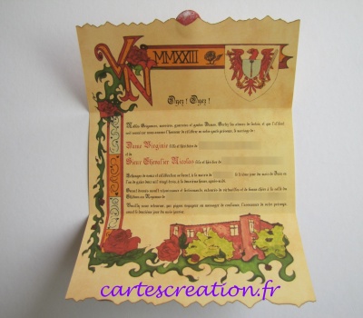 Mariage V et N : initiales mariés, château médiéval, roses – Faire-part mariage médiéval Mariage médiéval Virginie et Nicolas : château médiéval, fleurs de roses rouges